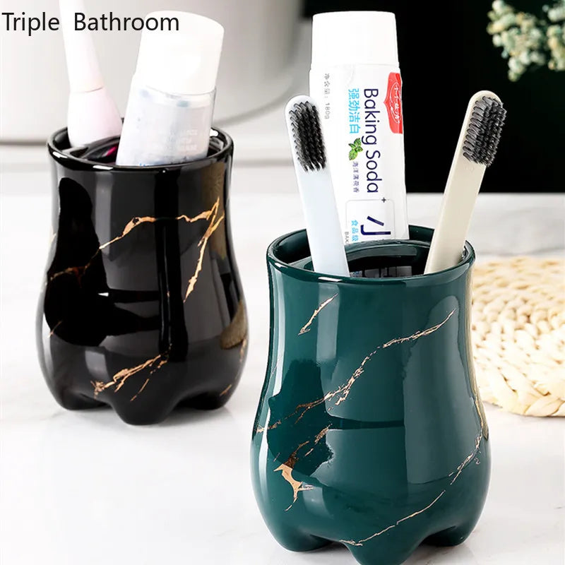 Light Luxury Toothbrush Holder™