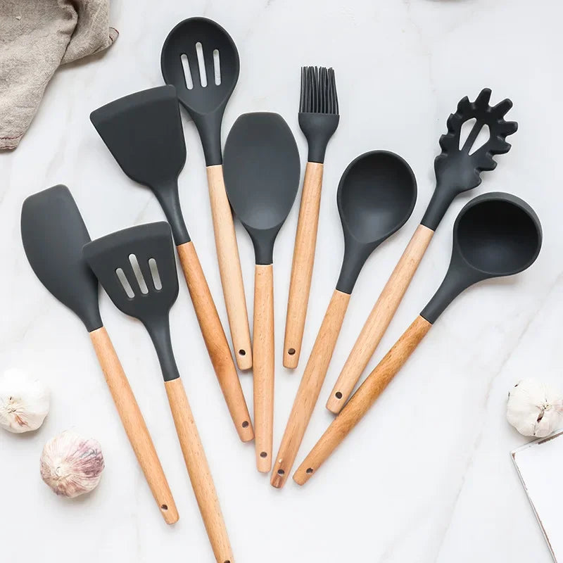 Silicone Kitchenware Non-Stick Cookware Kitchen Utensils Set Spatula Shovel Egg Beaters Wooden Handle Cooking Tool Set