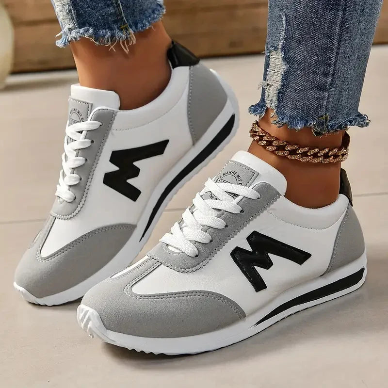 Woman Sneakers Light Versatile Breathable Casual Sports